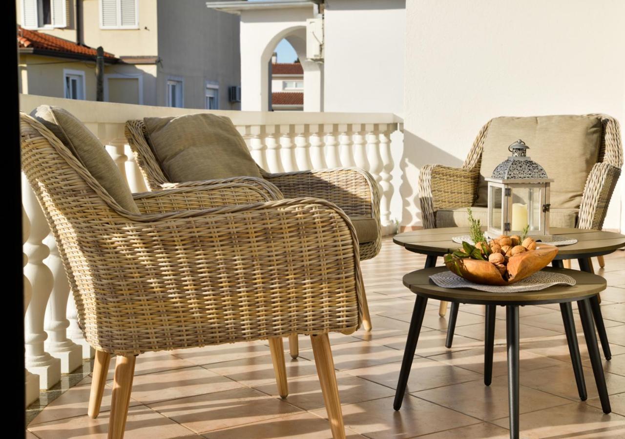Apartments Villa Rosi อูมัค ภายนอก รูปภาพ